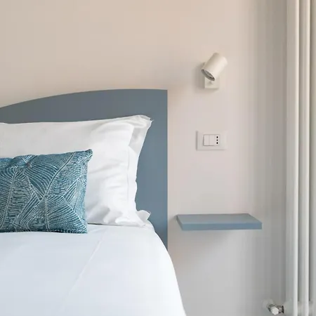 Luxury Station Oasis With Balcony Apartamento