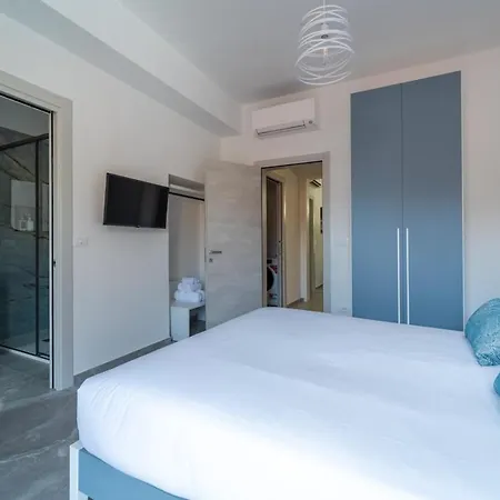 Luxury Station Oasis With Balcony Apartmán Boloňa