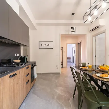 Luxury Station Oasis With Balcony * Bologna