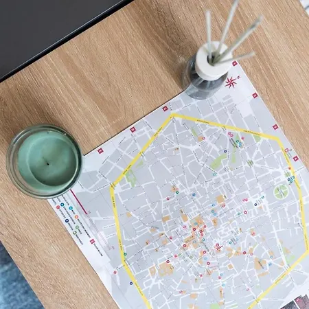 Luxury Station Oasis With Balcony *