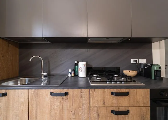 Luxury Station Oasis With Balcony شقة *