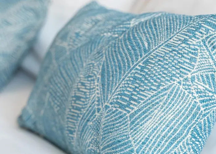 Luxury Station Oasis With Balcony شقة *