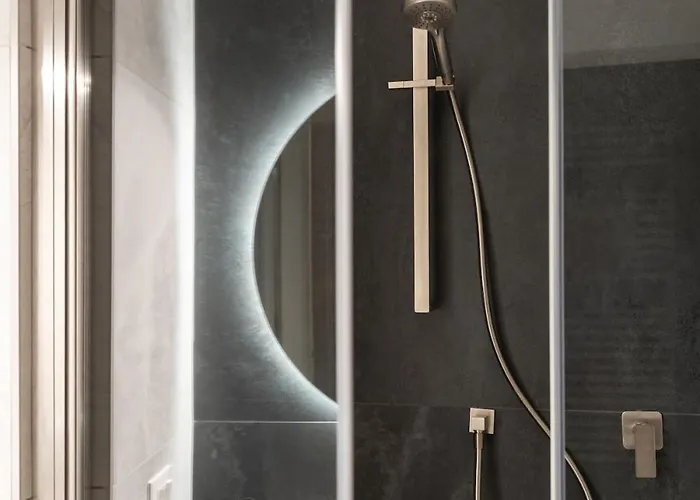 Luxury Station Oasis With Balcony * Bologna